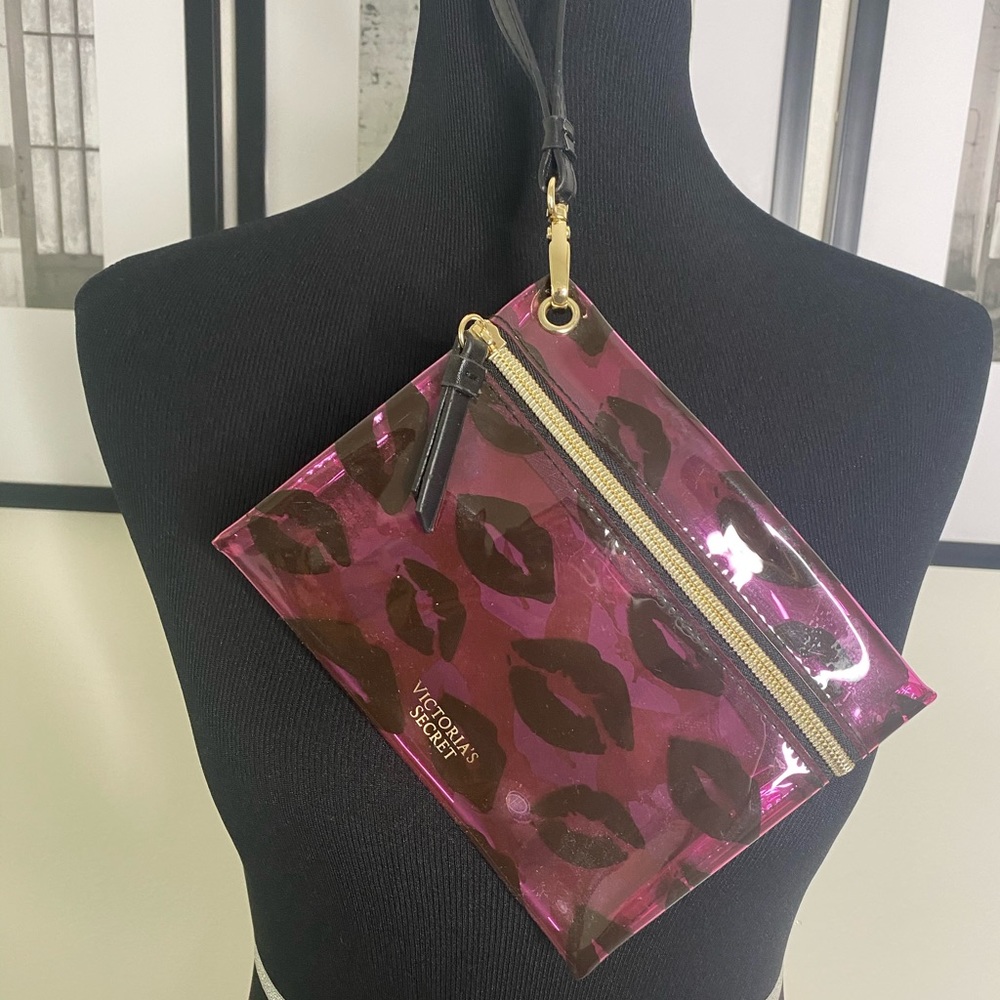 Victoria secret plastic lip clutch